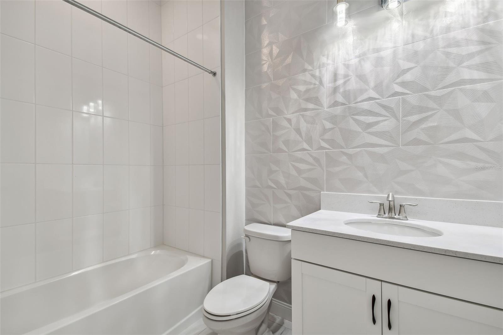 Image 44 of 97 For 11239 Rustic Timber Loop