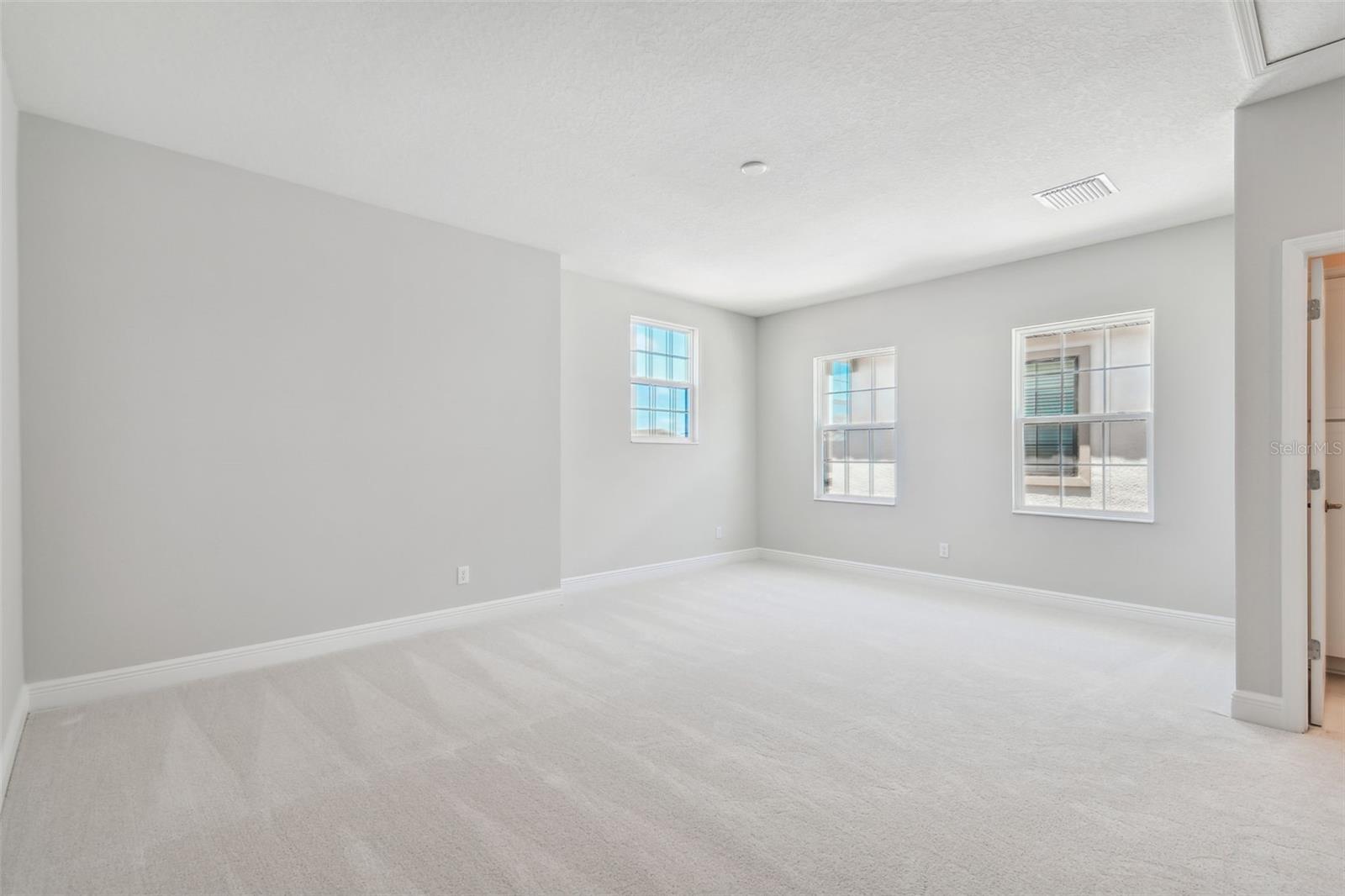 Image 63 of 97 For 11239 Rustic Timber Loop