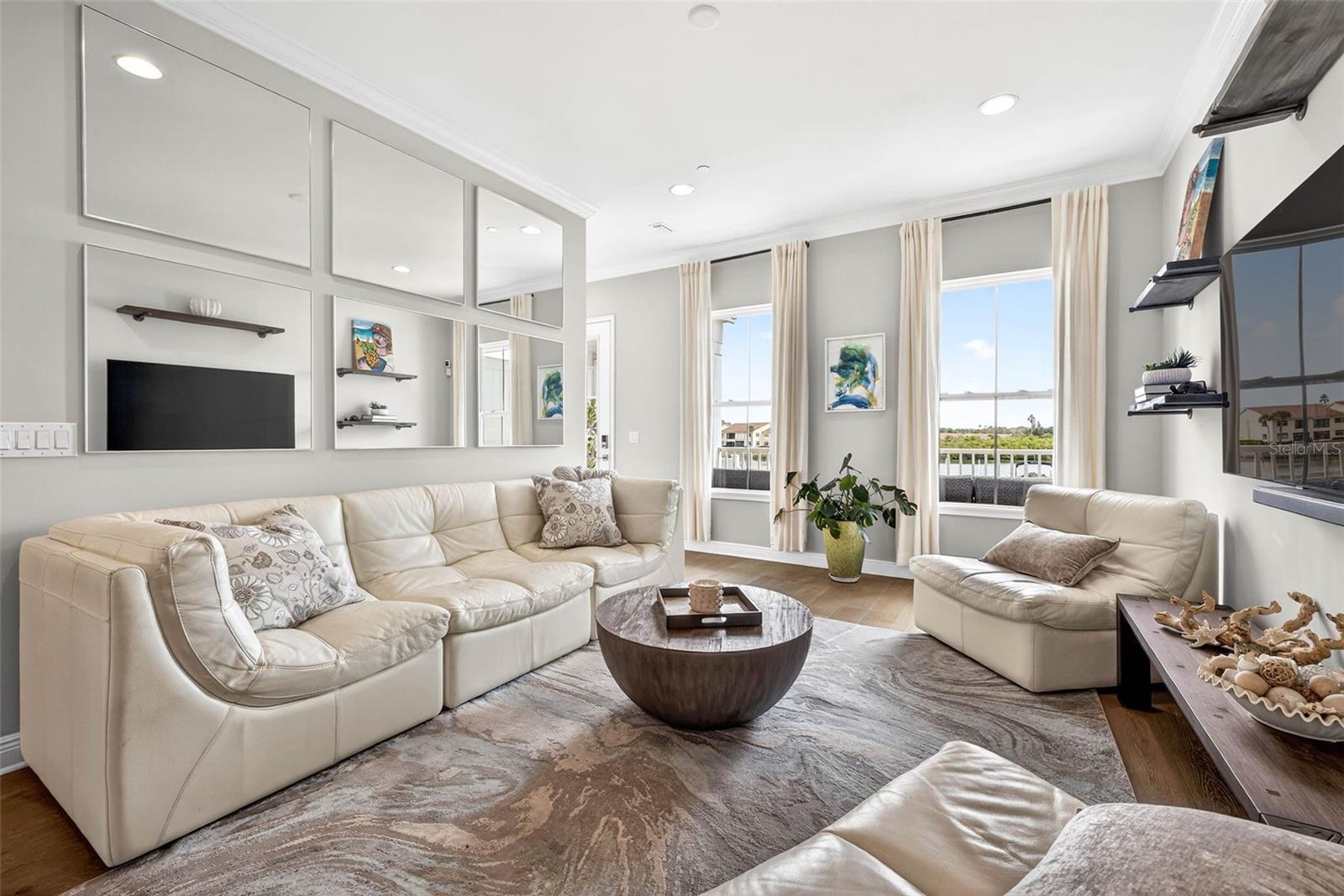 Image 10 of 87 For 19915 Gulf Boulevard 704