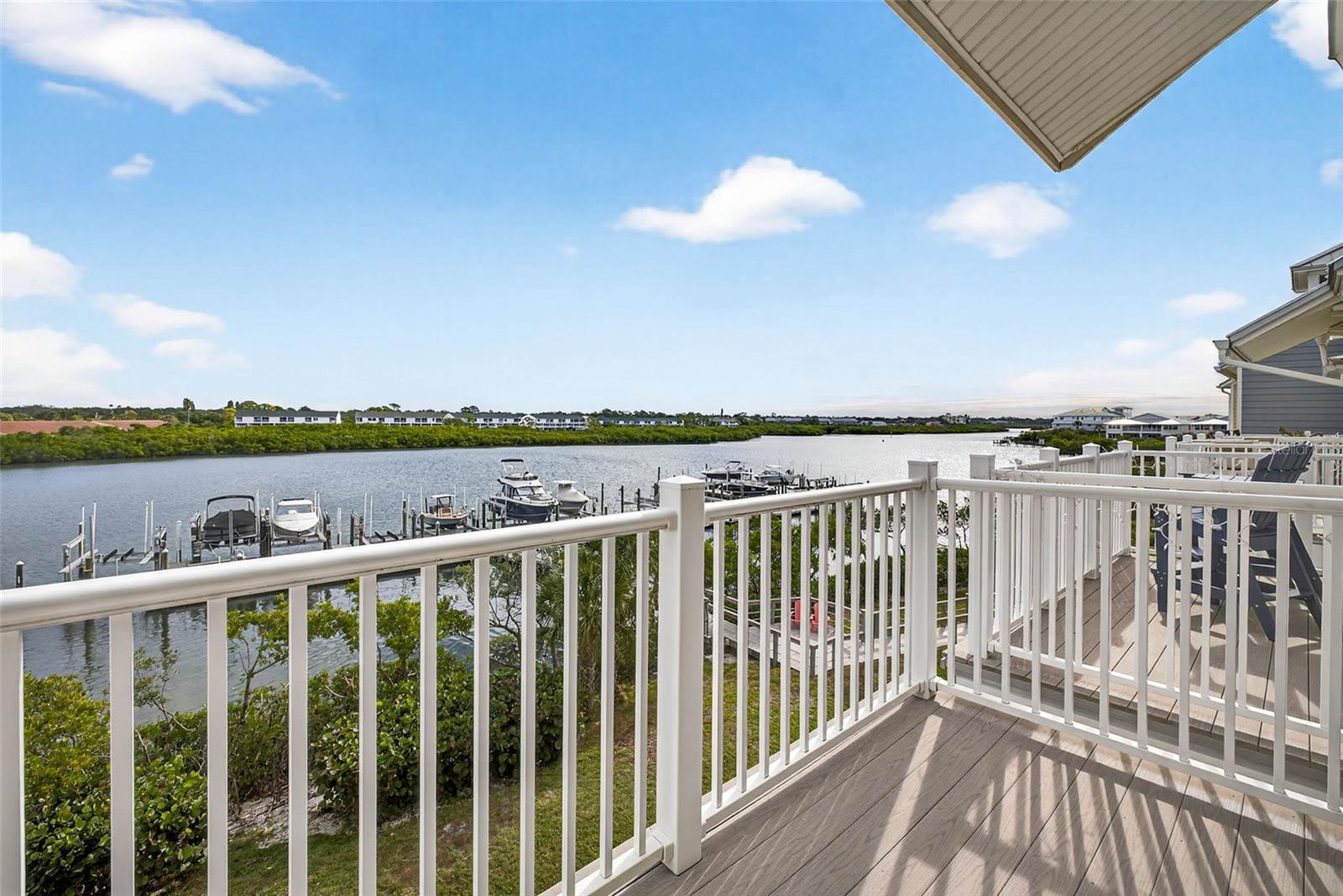 Image 39 of 87 For 19915 Gulf Boulevard 704