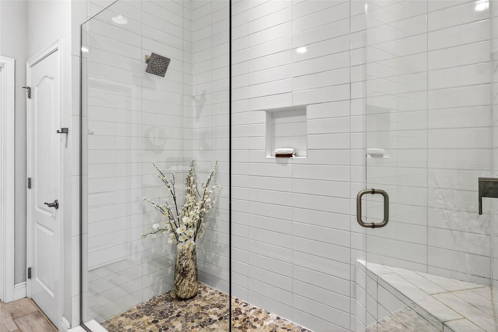 Image 43 of 87 For 19915 Gulf Boulevard 704