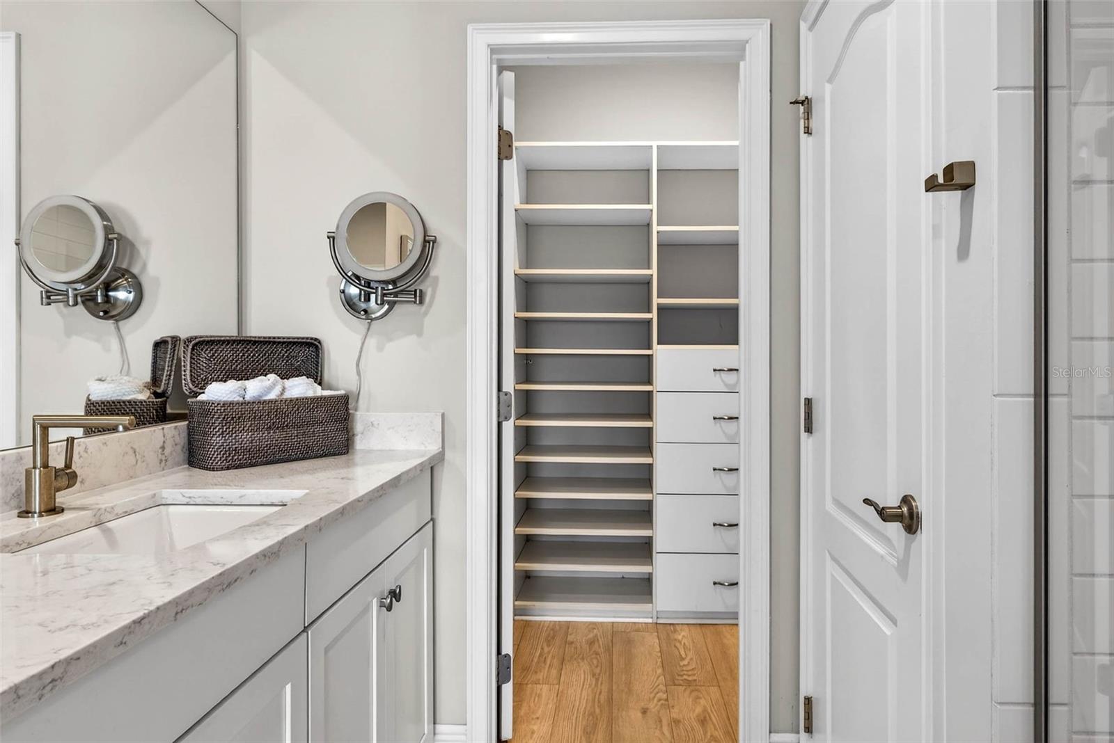 Image 46 of 87 For 19915 Gulf Boulevard 704