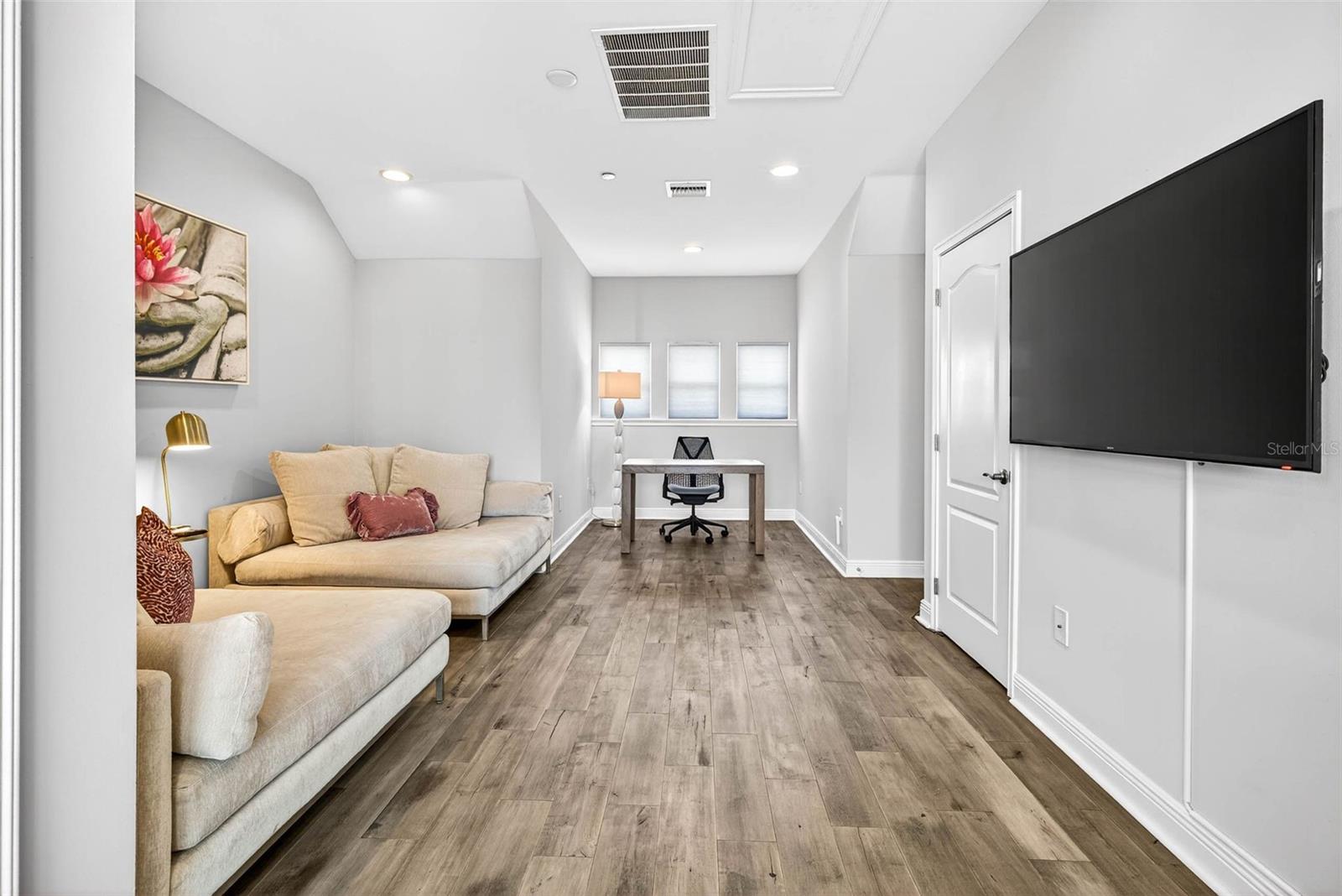 Image 48 of 87 For 19915 Gulf Boulevard 704