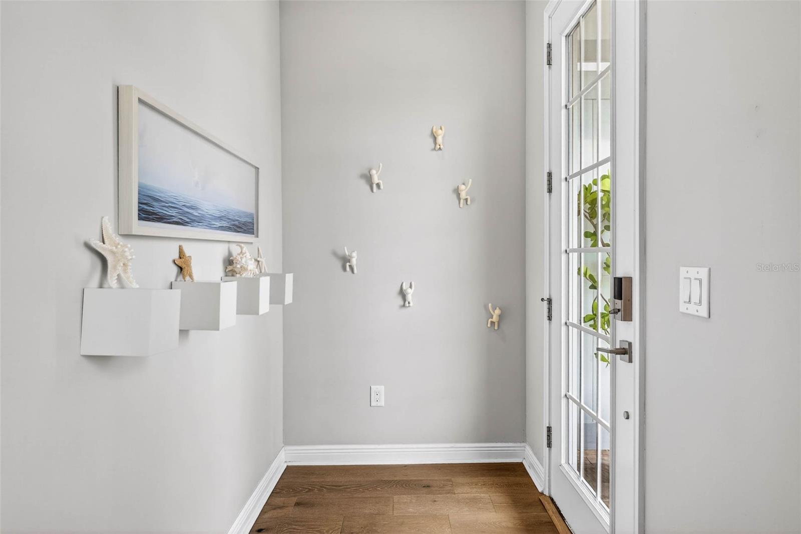 Image 5 of 87 For 19915 Gulf Boulevard 704