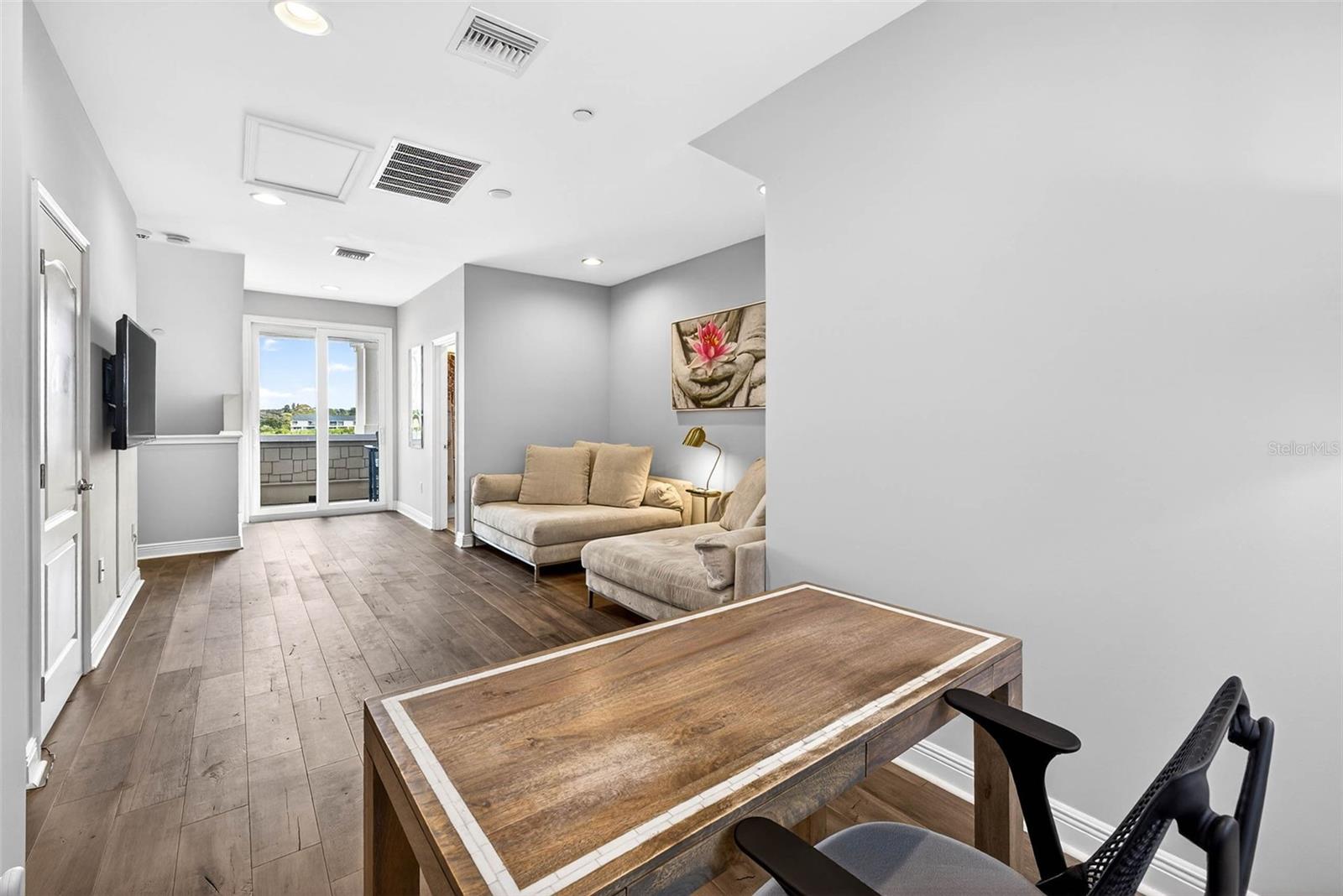 Image 53 of 87 For 19915 Gulf Boulevard 704