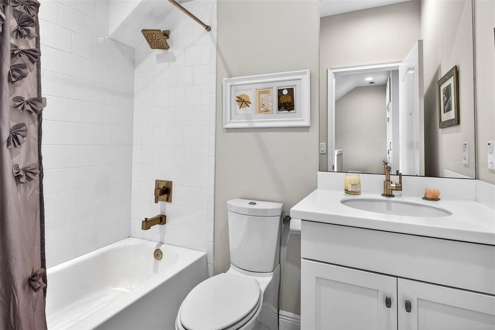 Image 55 of 87 For 19915 Gulf Boulevard 704