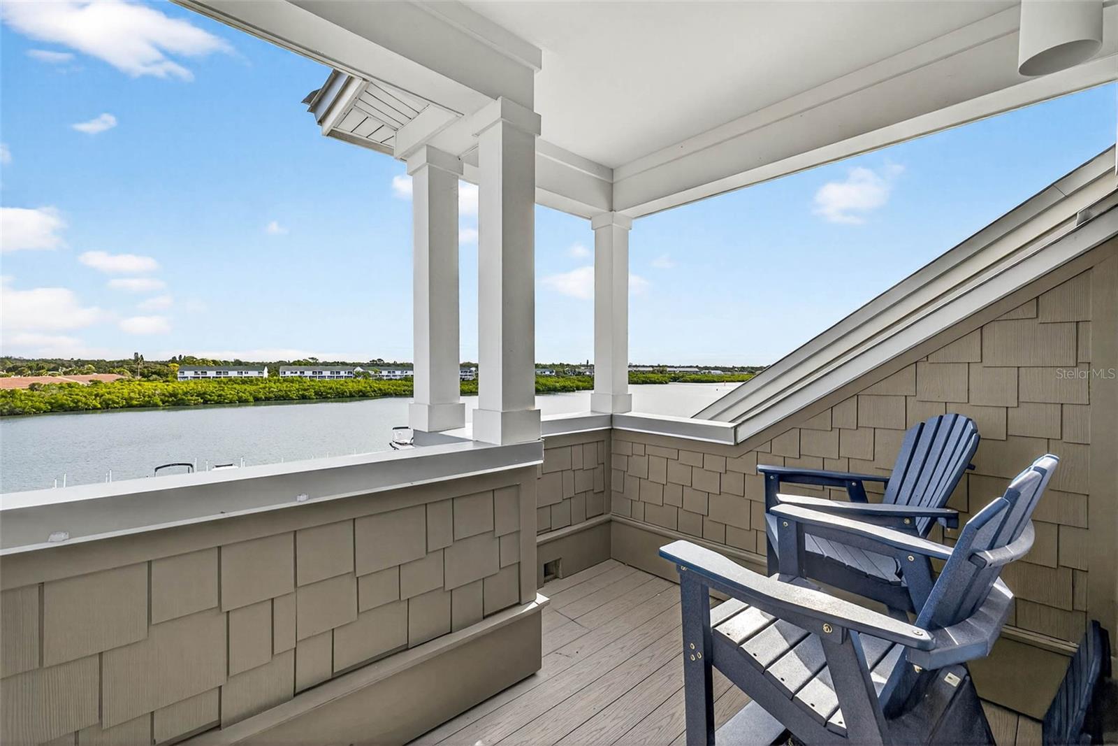 Image 56 of 87 For 19915 Gulf Boulevard 704