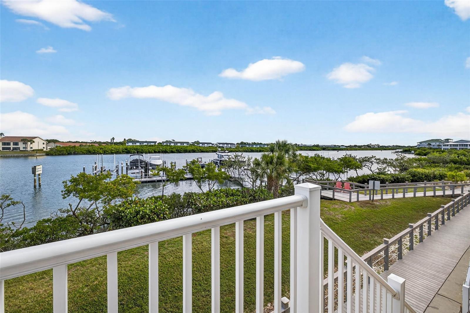 Image 66 of 87 For 19915 Gulf Boulevard 704