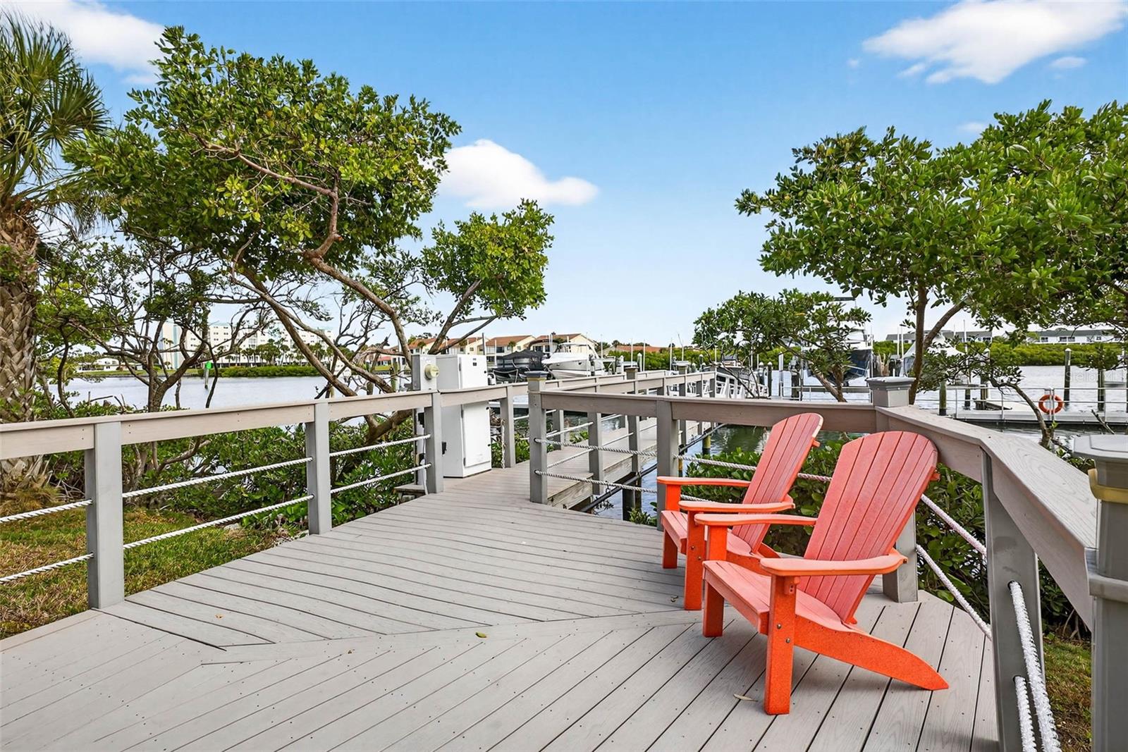 Image 70 of 87 For 19915 Gulf Boulevard 704