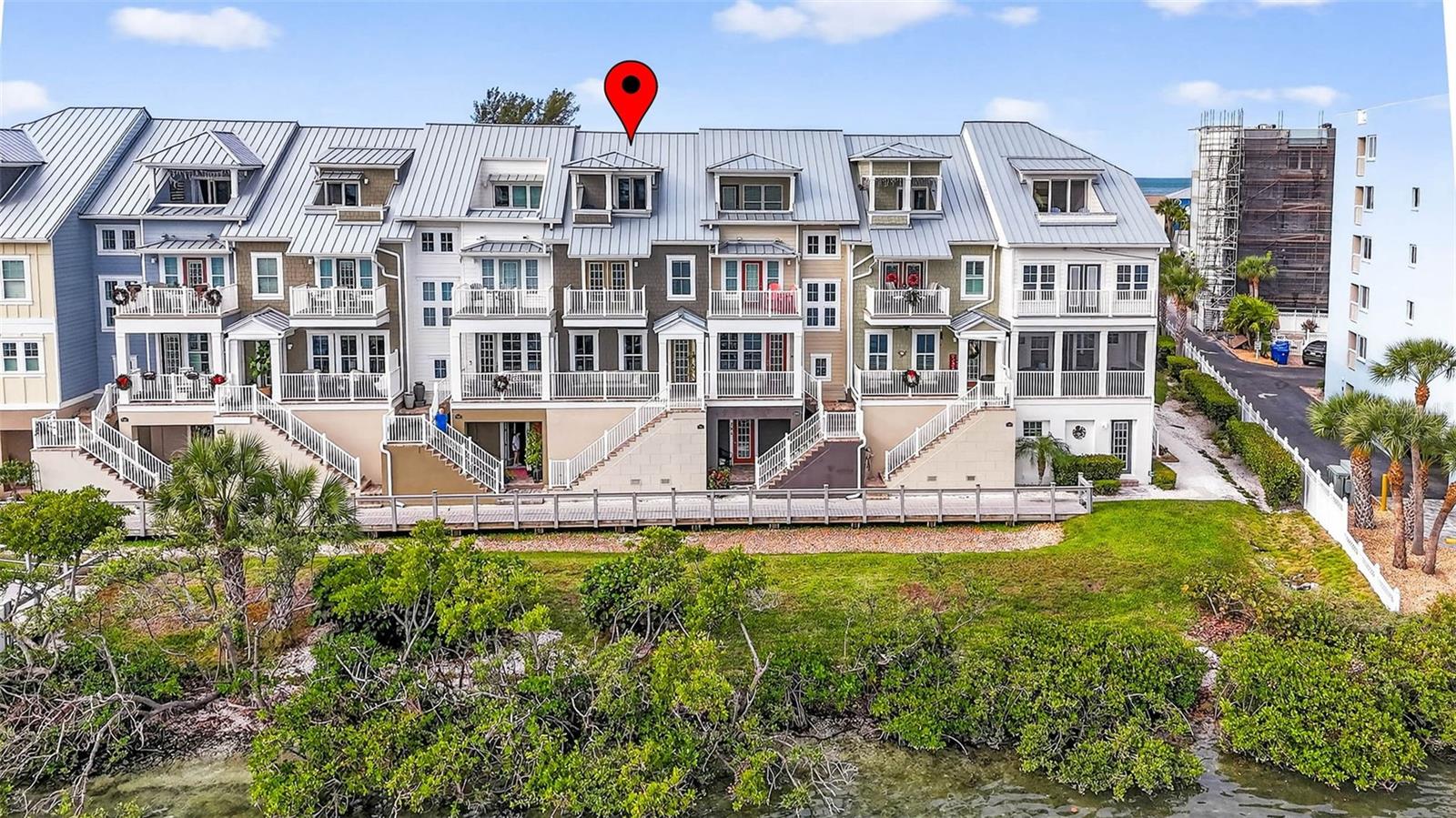 Image 77 of 87 For 19915 Gulf Boulevard 704