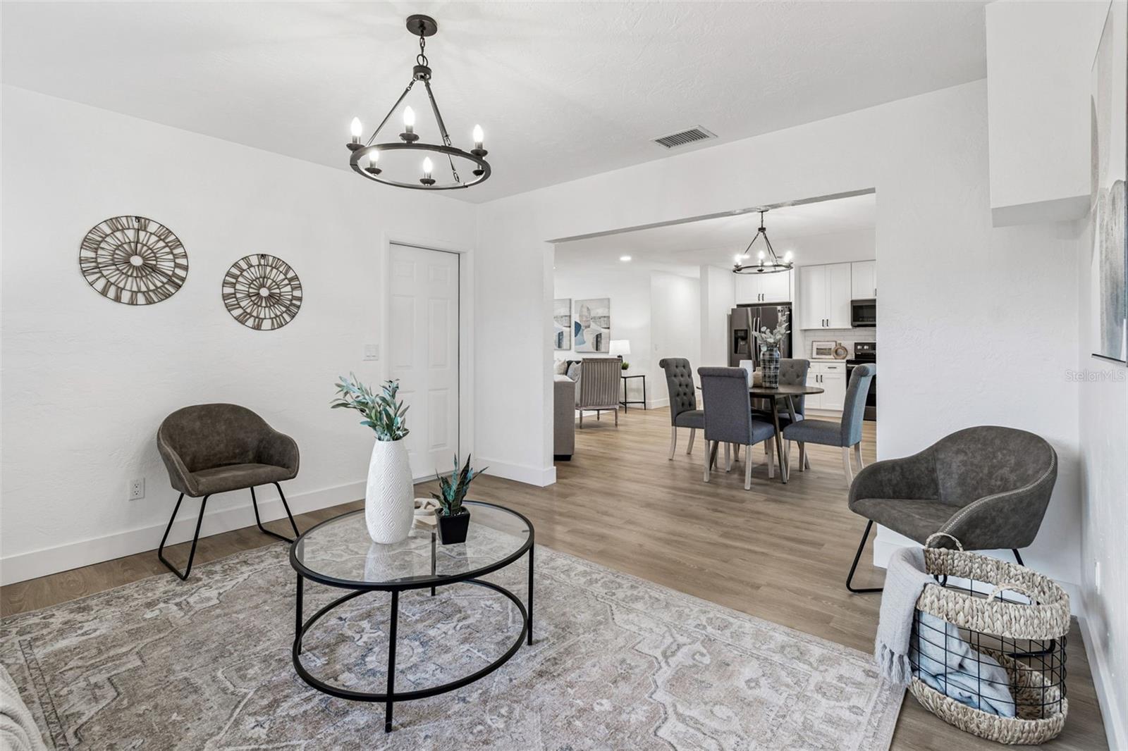 Image 19 of 45 For 1530 Erin Lane