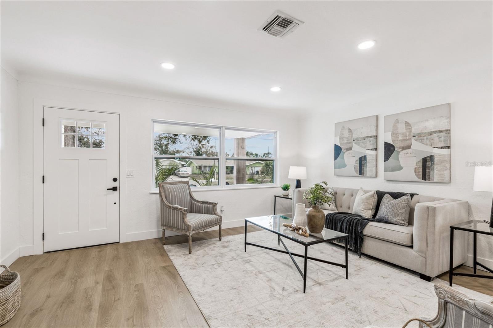 Image 5 of 45 For 1530 Erin Lane