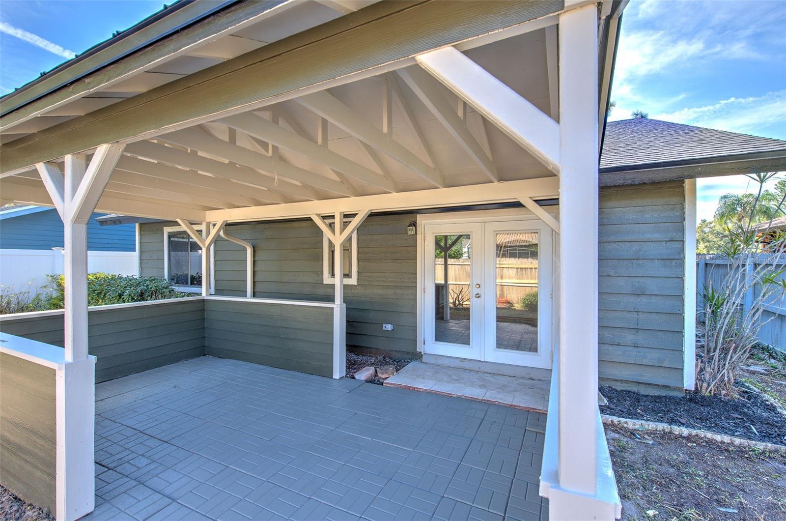 Image 15 of 17 For 2745 Whispering Drive N