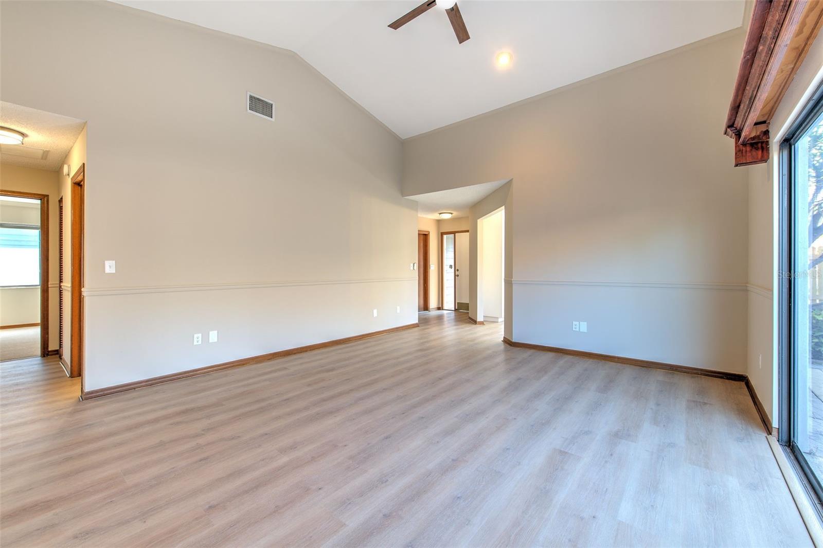 Image 9 of 17 For 2745 Whispering Drive N