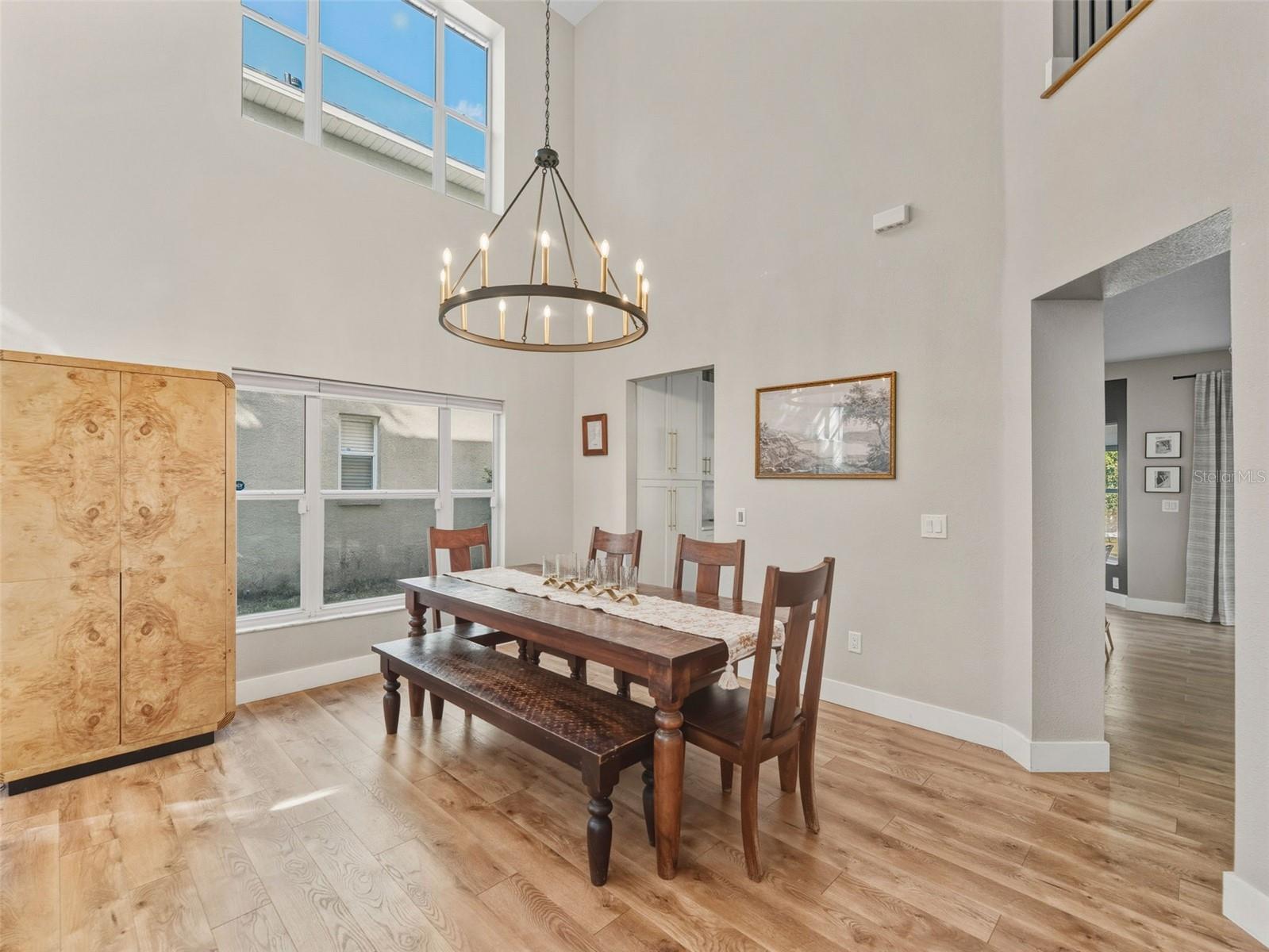 Image 11 of 47 For 8606 Buttonbush Court