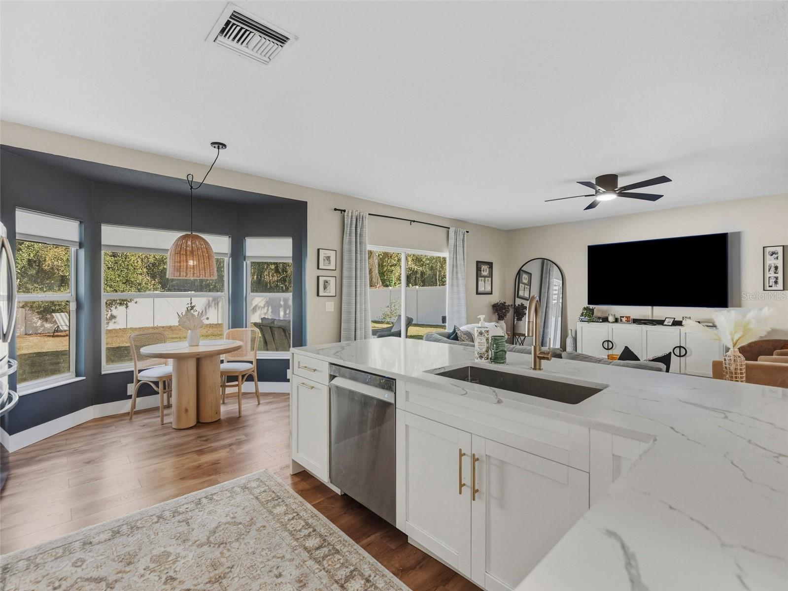 Image 13 of 47 For 8606 Buttonbush Court