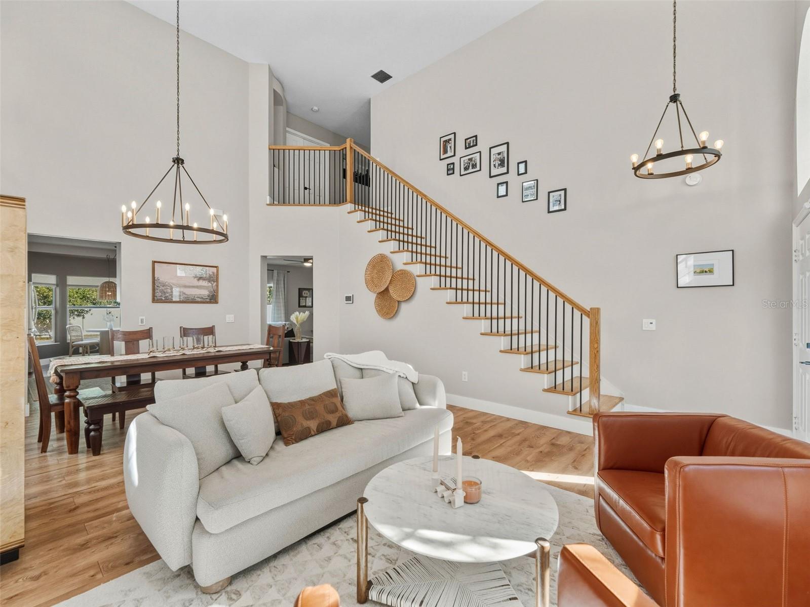 Image 9 of 47 For 8606 Buttonbush Court