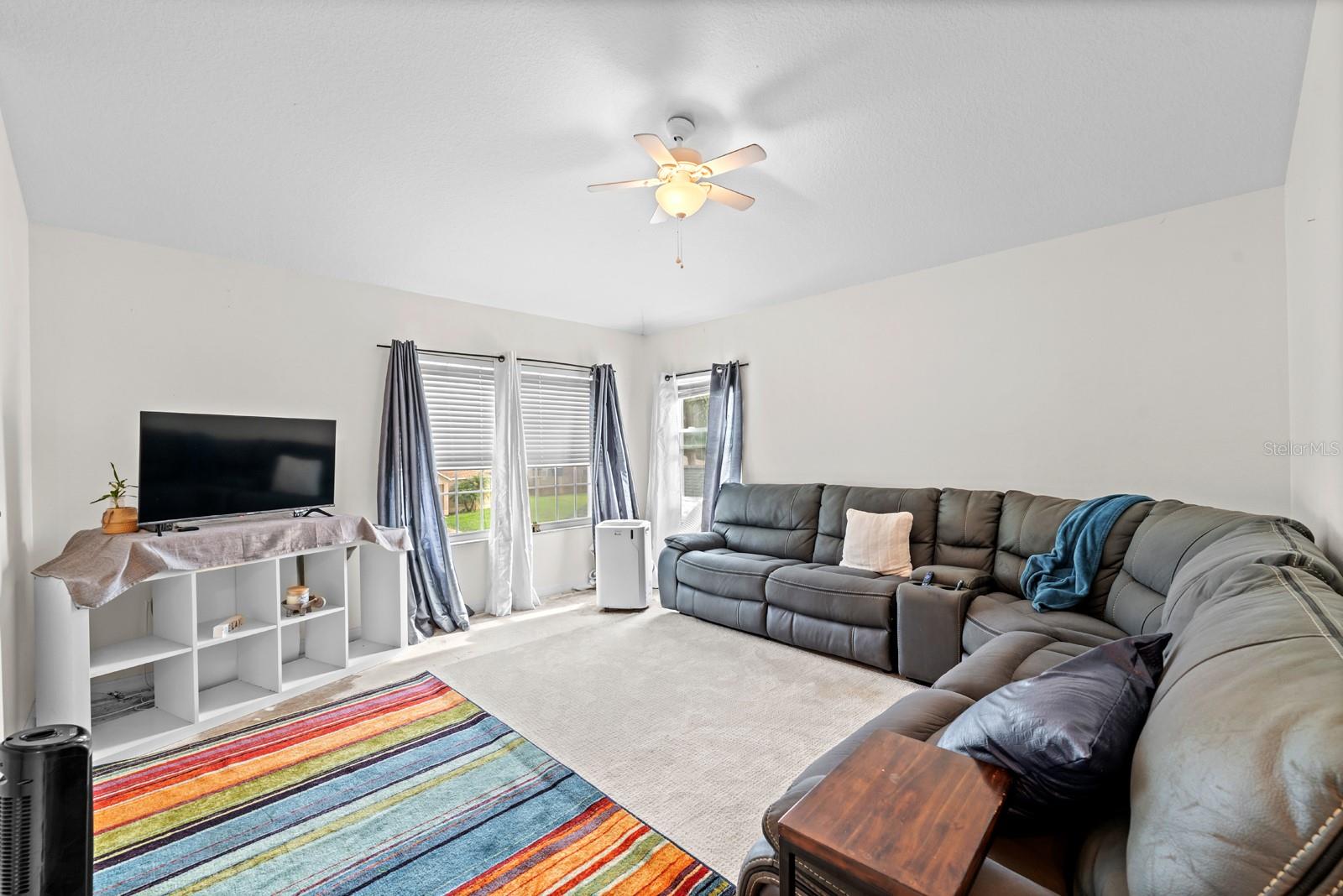 Listing photo id 18 for 1112 Lake Shore Ranch Drive