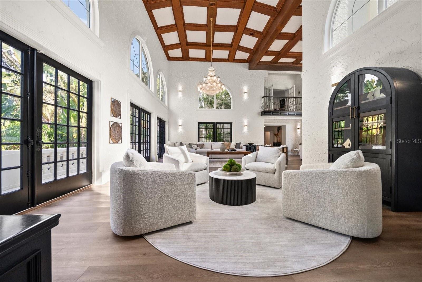 Image 16 of 95 For 320 Park Street S