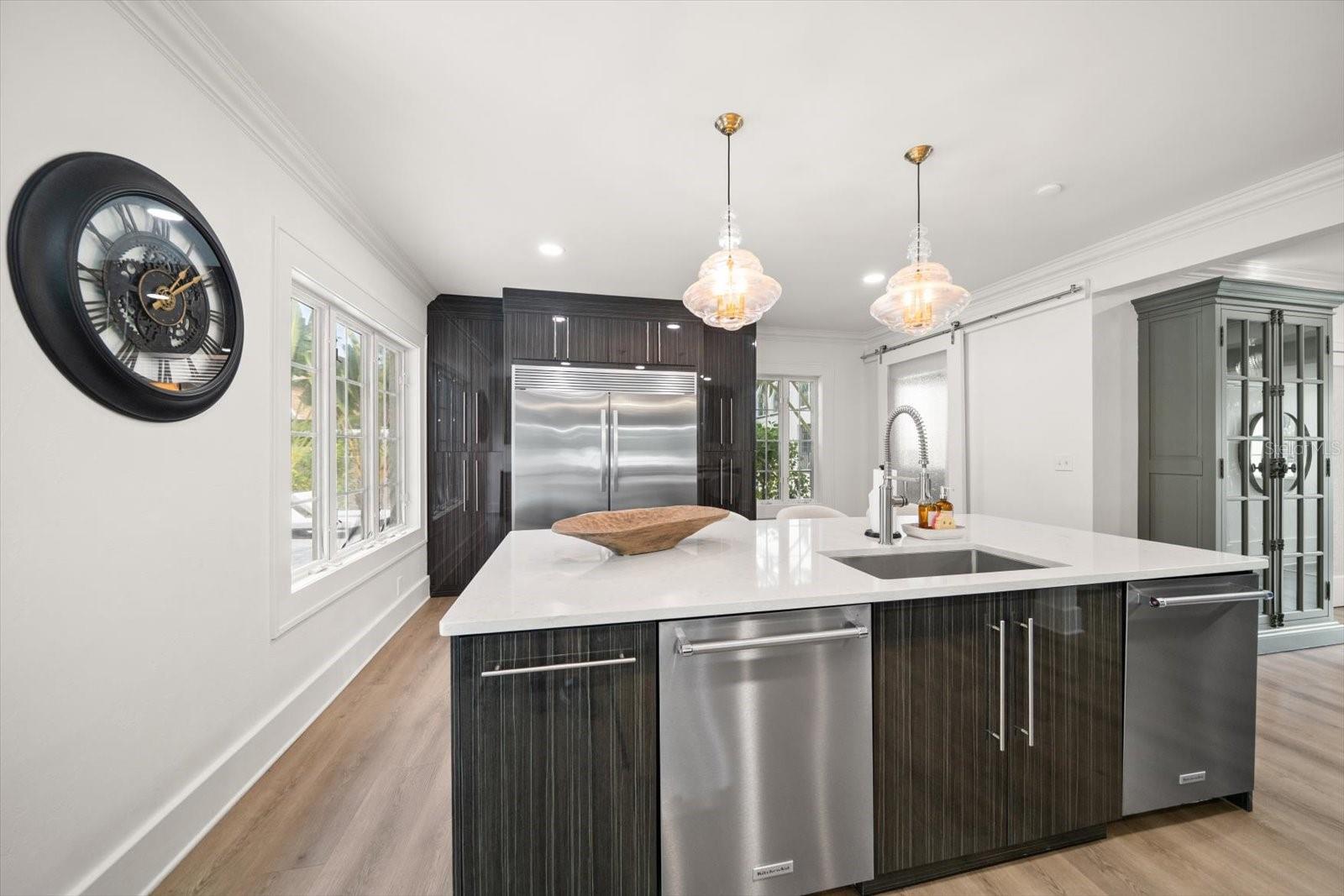 Image 33 of 95 For 320 Park Street S