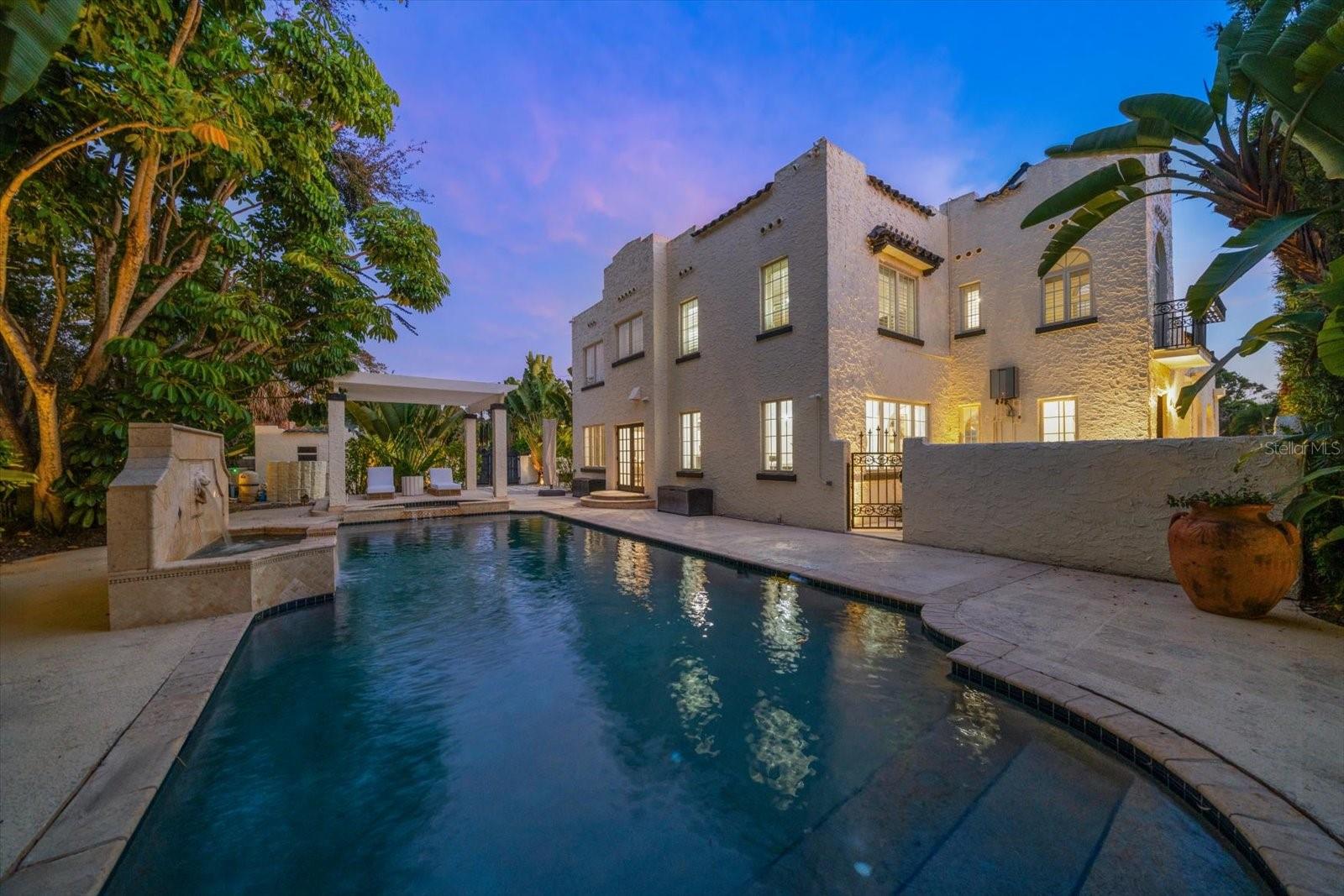 Image 58 of 95 For 320 Park Street S