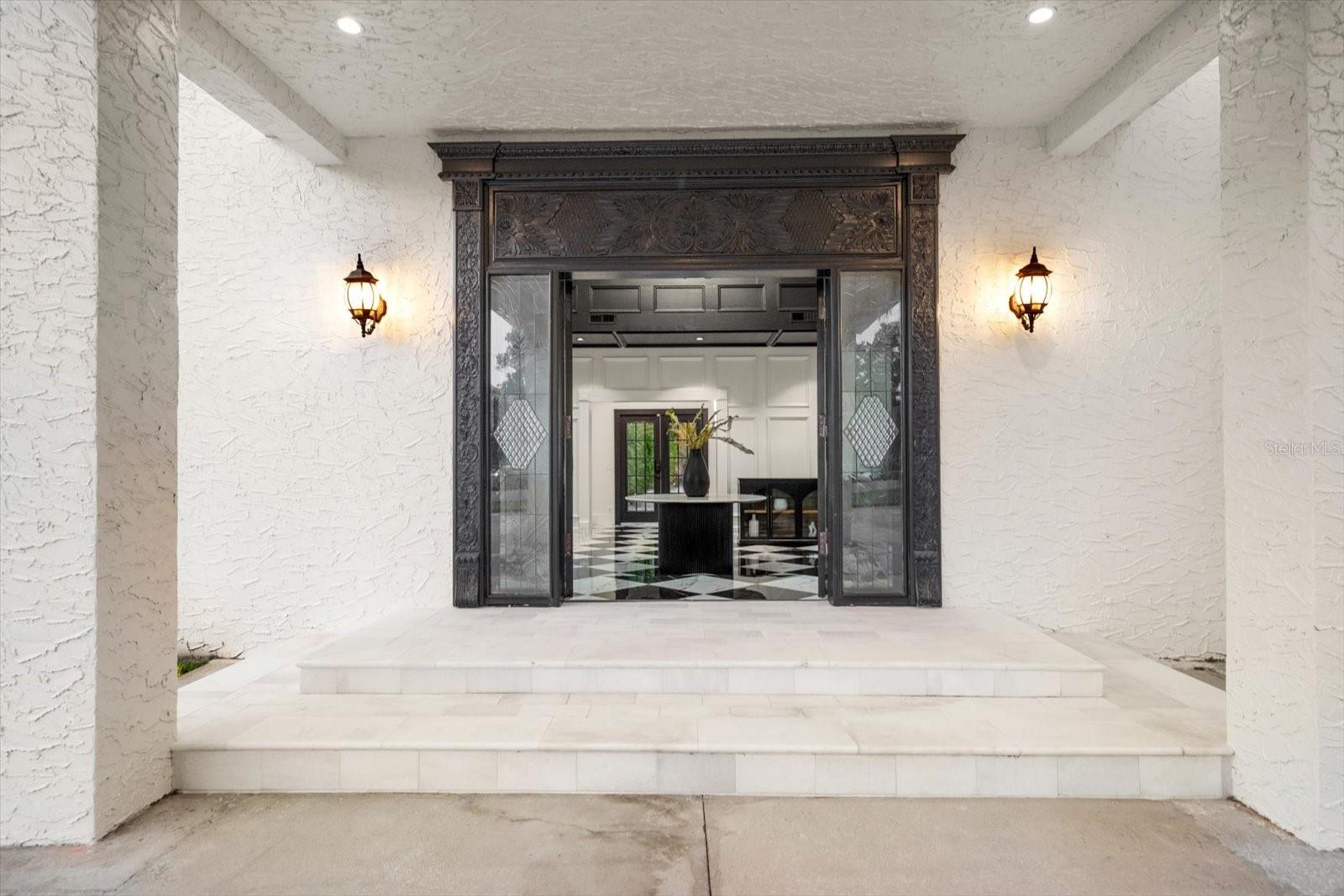 Image 6 of 95 For 320 Park Street S