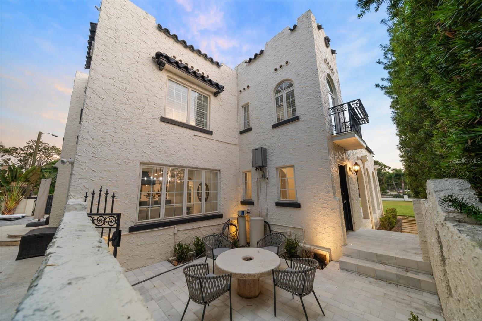 Image 63 of 95 For 320 Park Street S