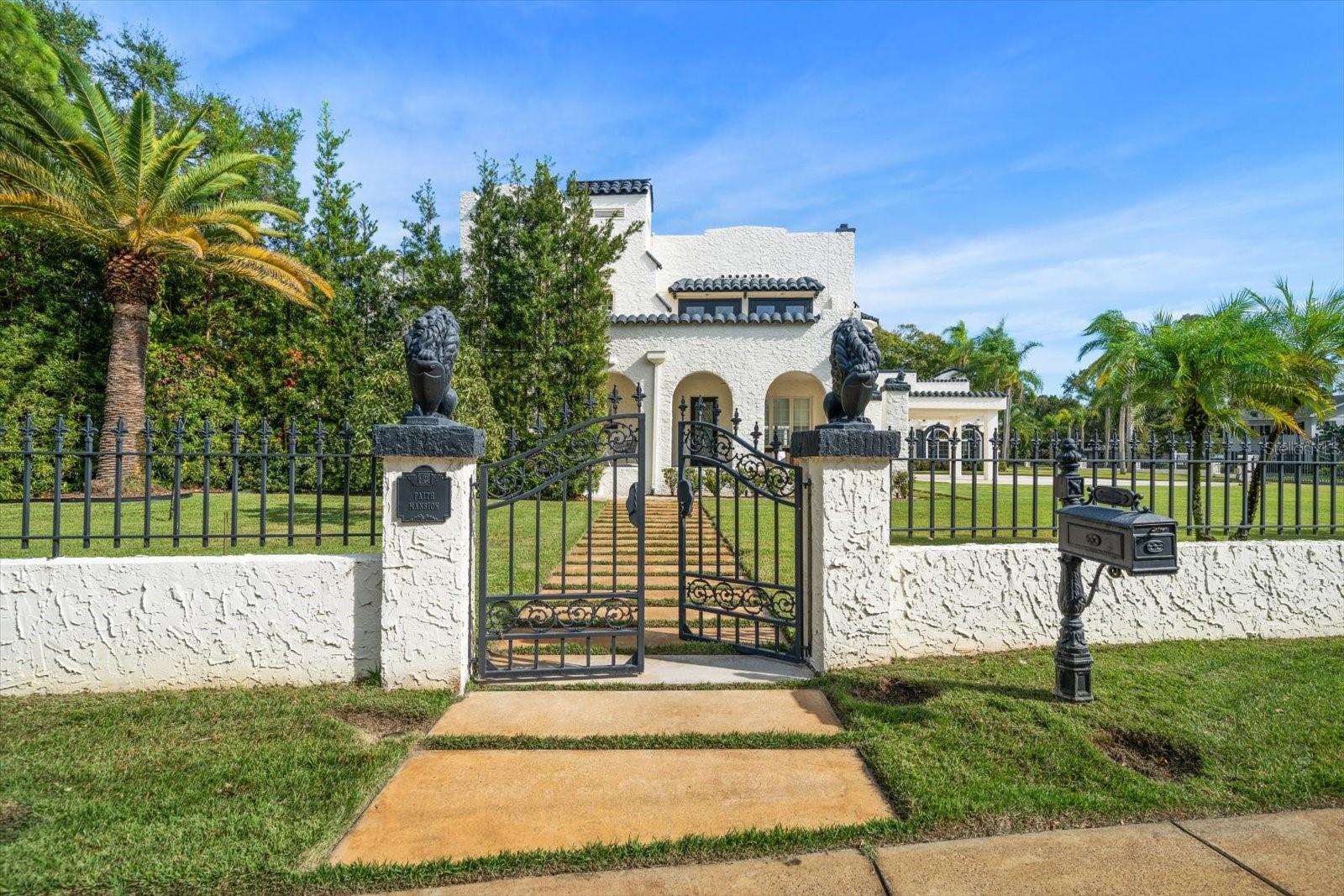 Image 64 of 95 For 320 Park Street S