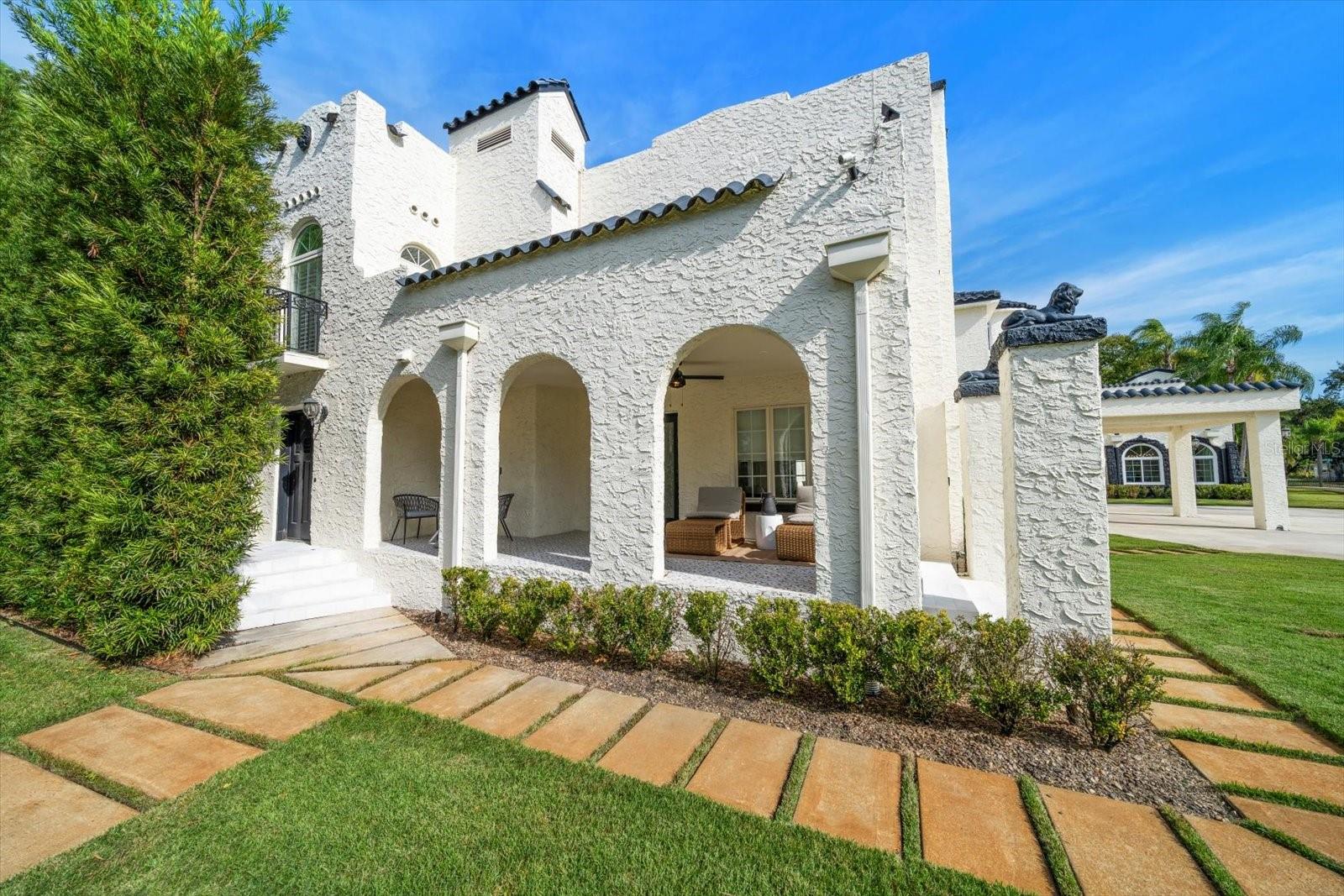 Image 66 of 95 For 320 Park Street S