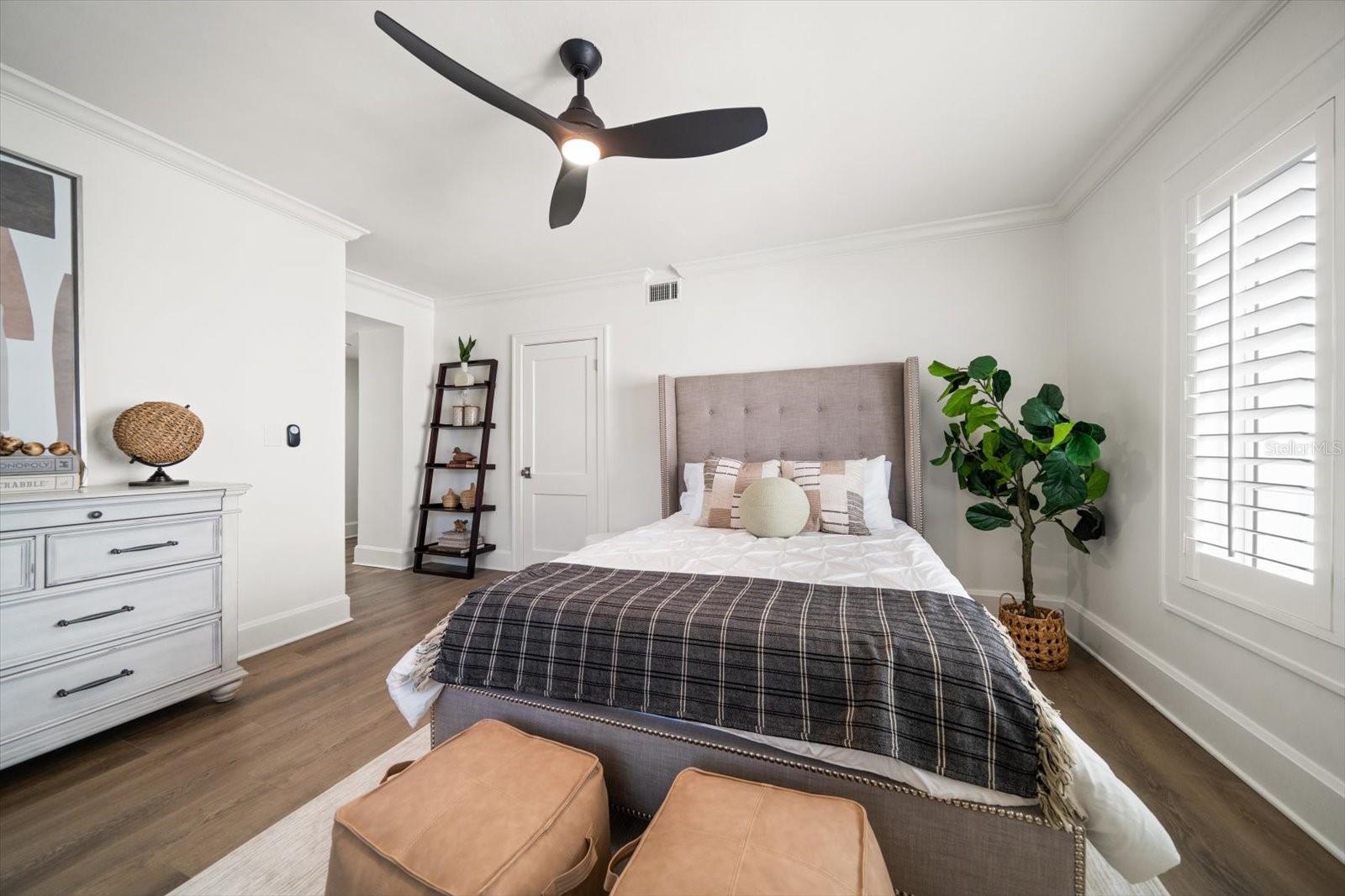 Image 72 of 95 For 320 Park Street S