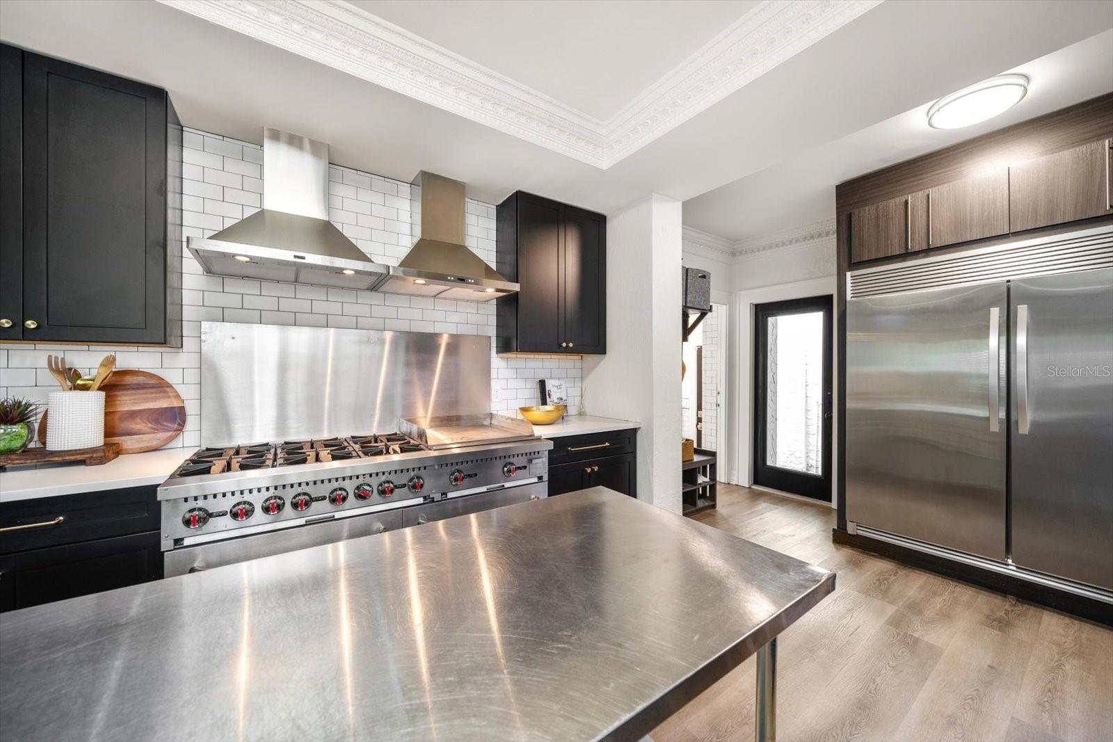 Image 84 of 95 For 320 Park Street S