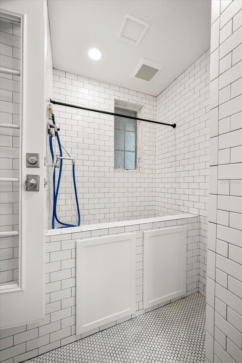 Image 86 of 95 For 320 Park Street S