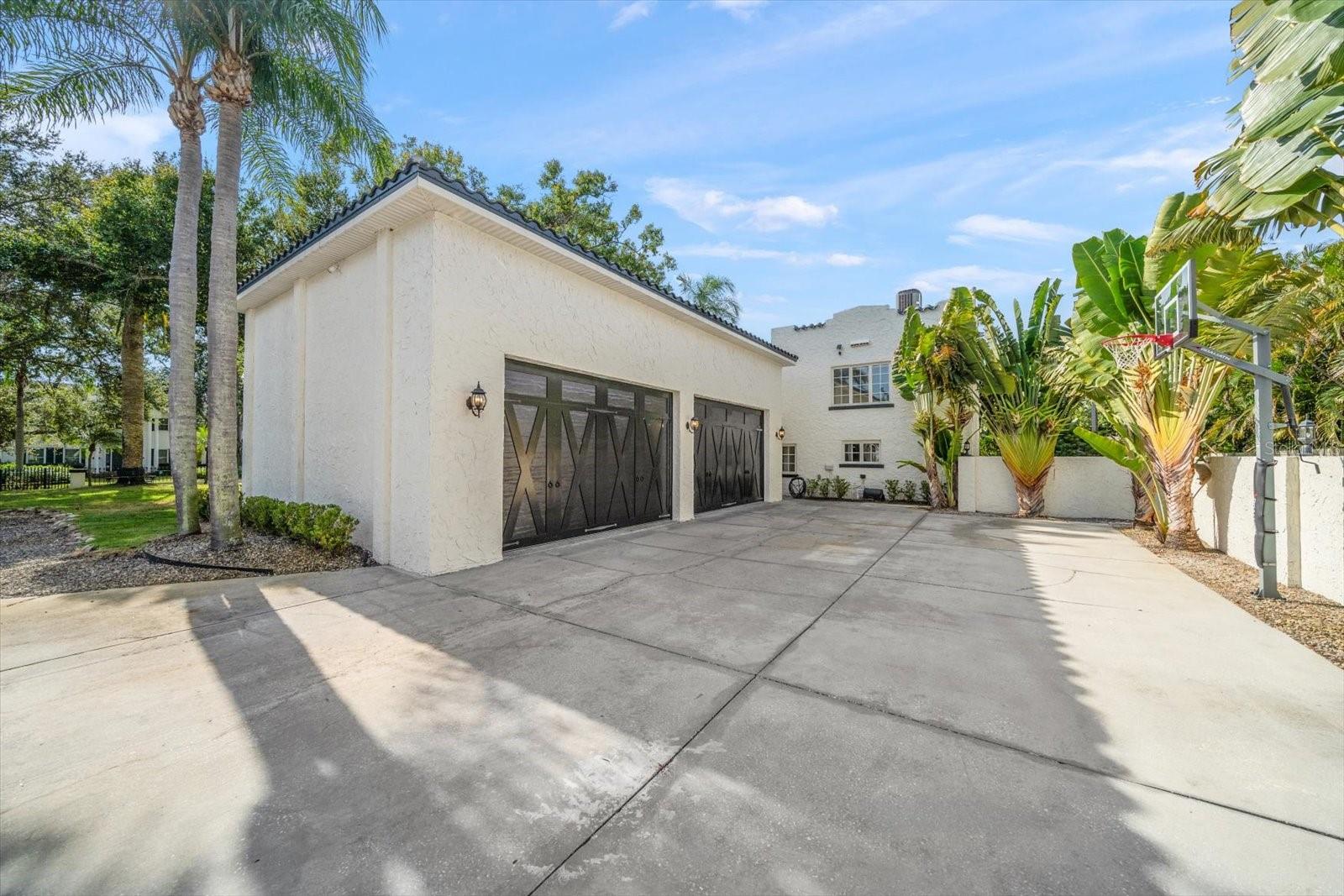 Image 90 of 95 For 320 Park Street S