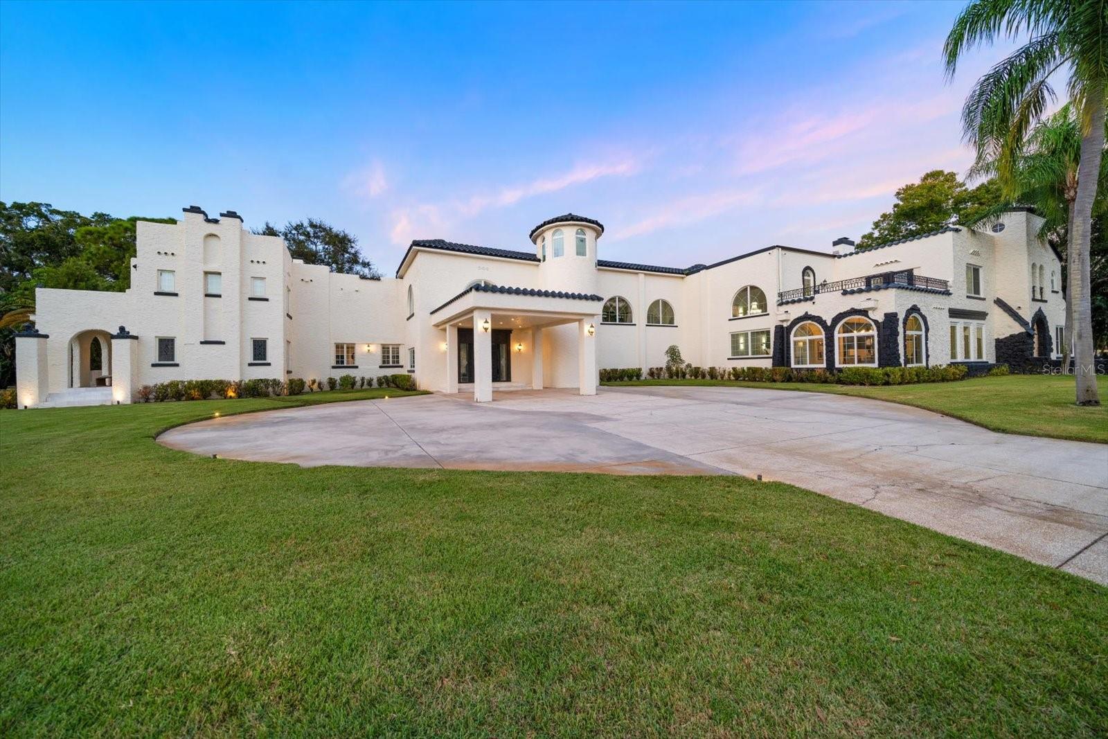 Image 91 of 95 For 320 Park Street S