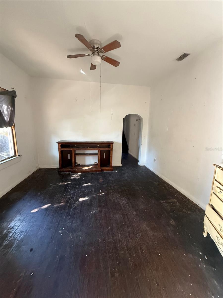 Image 6 of 30 For 2922 12th Street