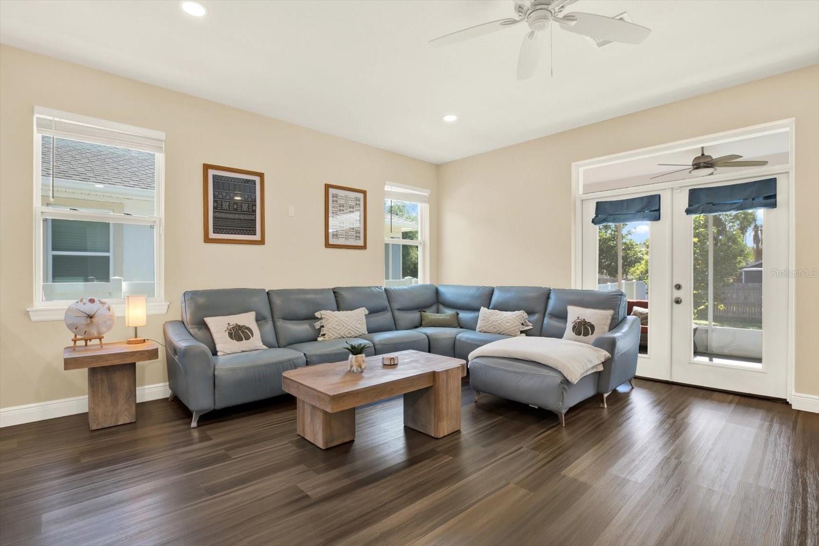 Image 10 of 32 For 1805 Powhatan Avenue