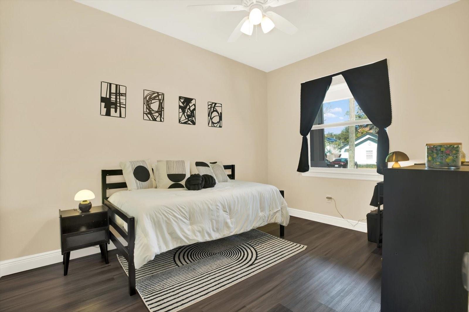 Image 21 of 32 For 1805 Powhatan Avenue