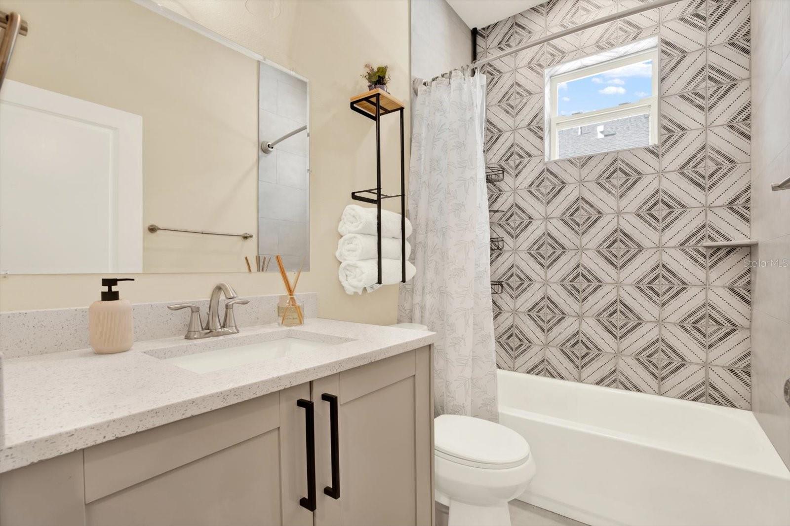 Image 23 of 32 For 1805 Powhatan Avenue