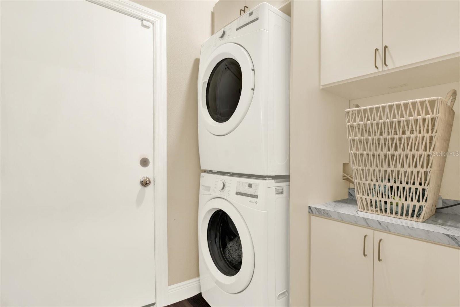 Image 26 of 32 For 1805 Powhatan Avenue