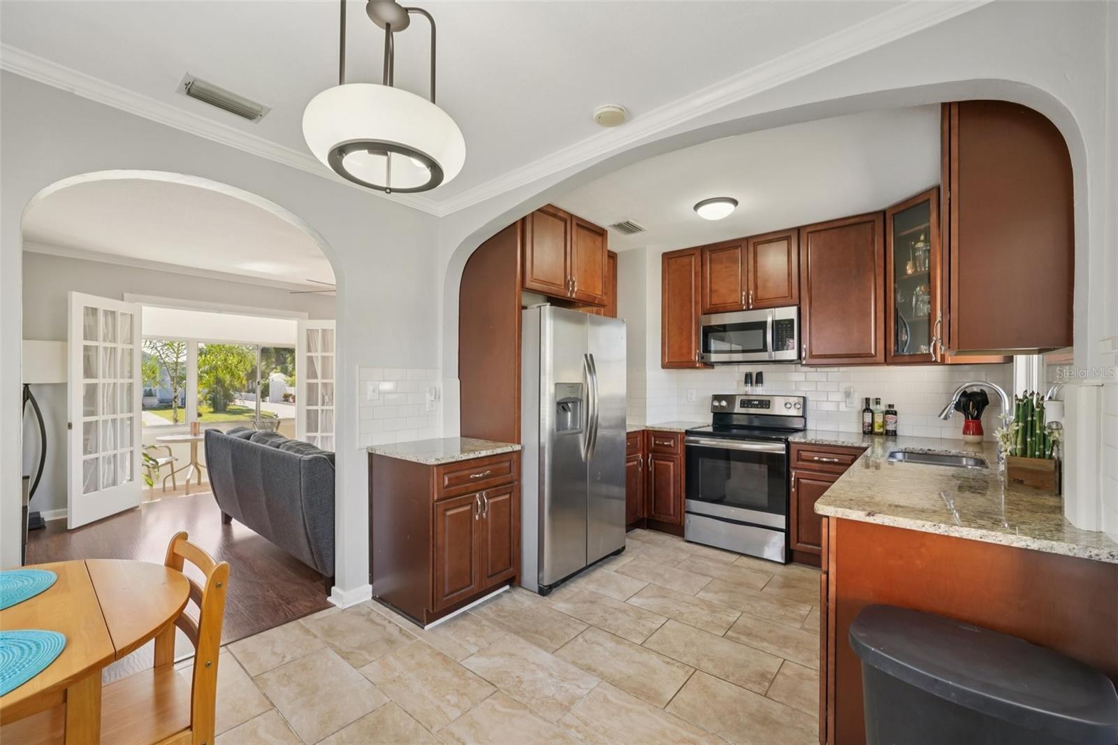 Image 17 of 57 For 4809 33rd Avenue N