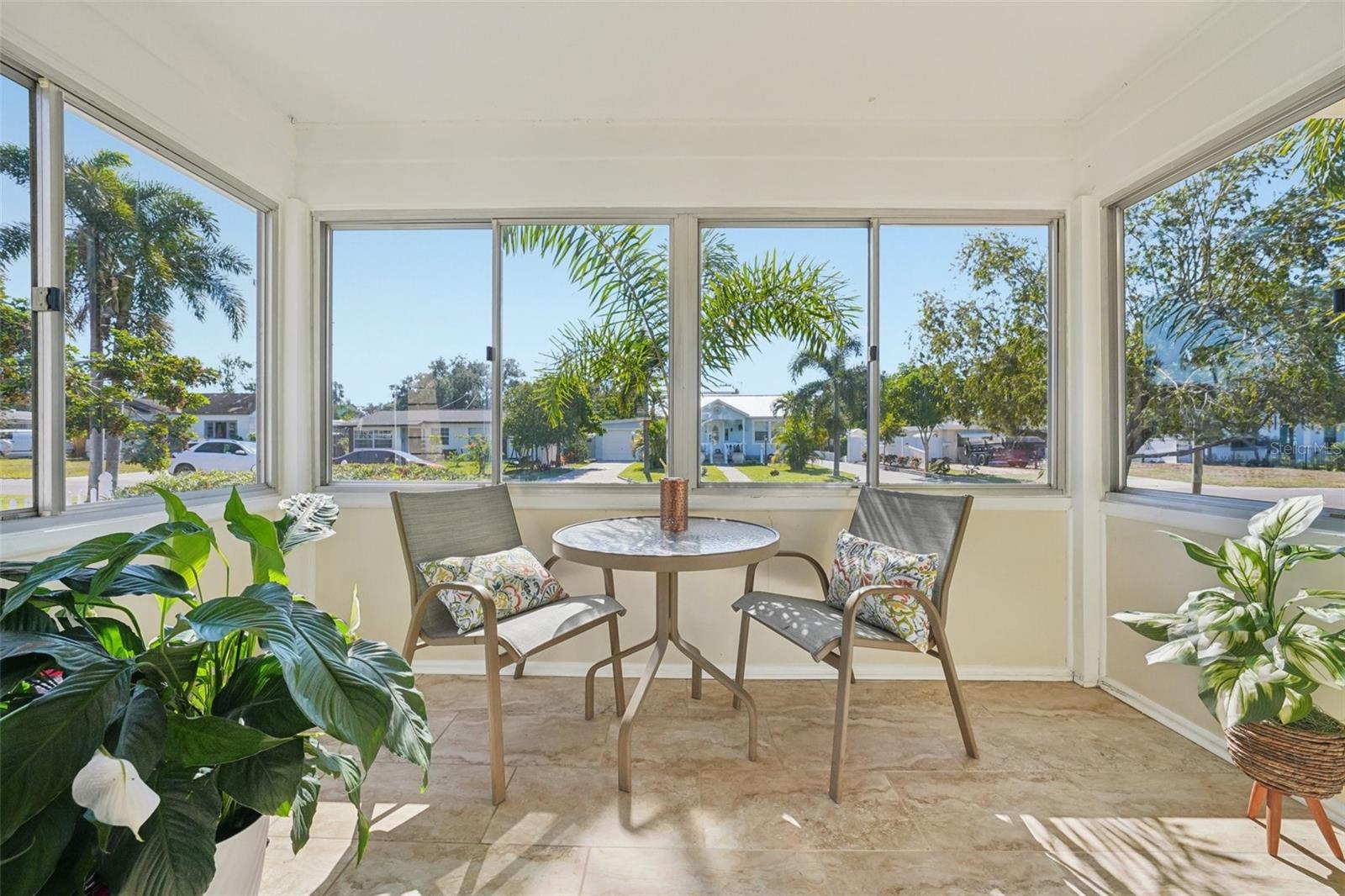 Image 4 of 57 For 4809 33rd Avenue N