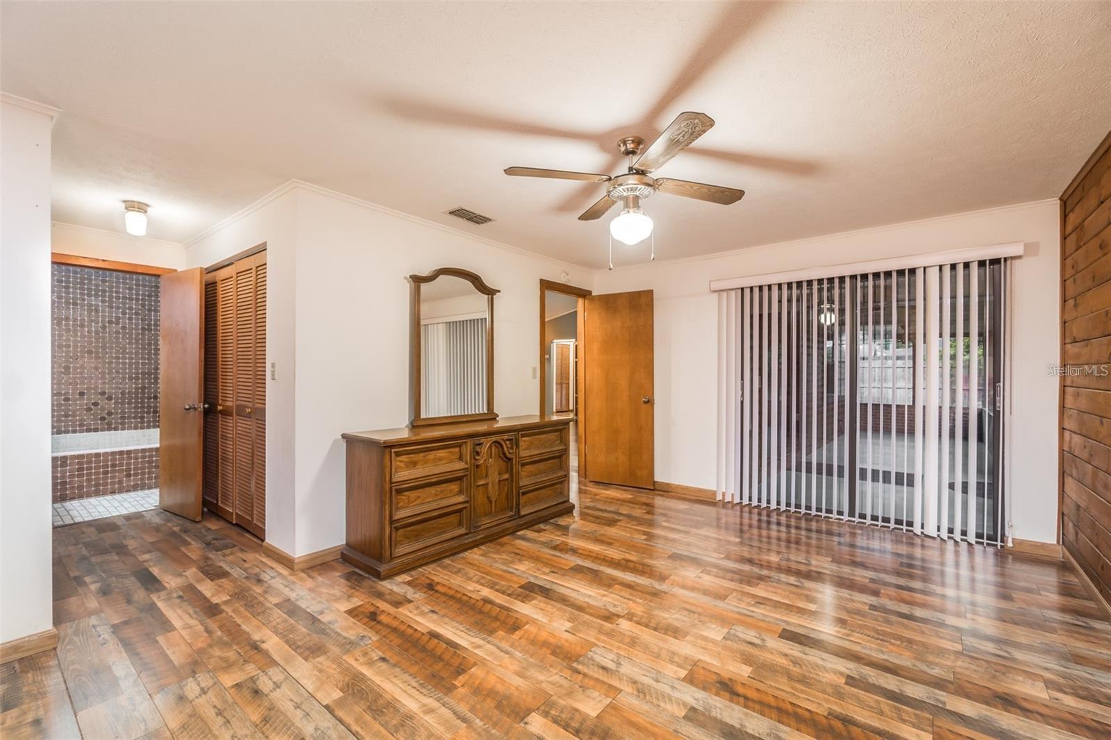 Image 23 of 35 For 4107 Robin Way