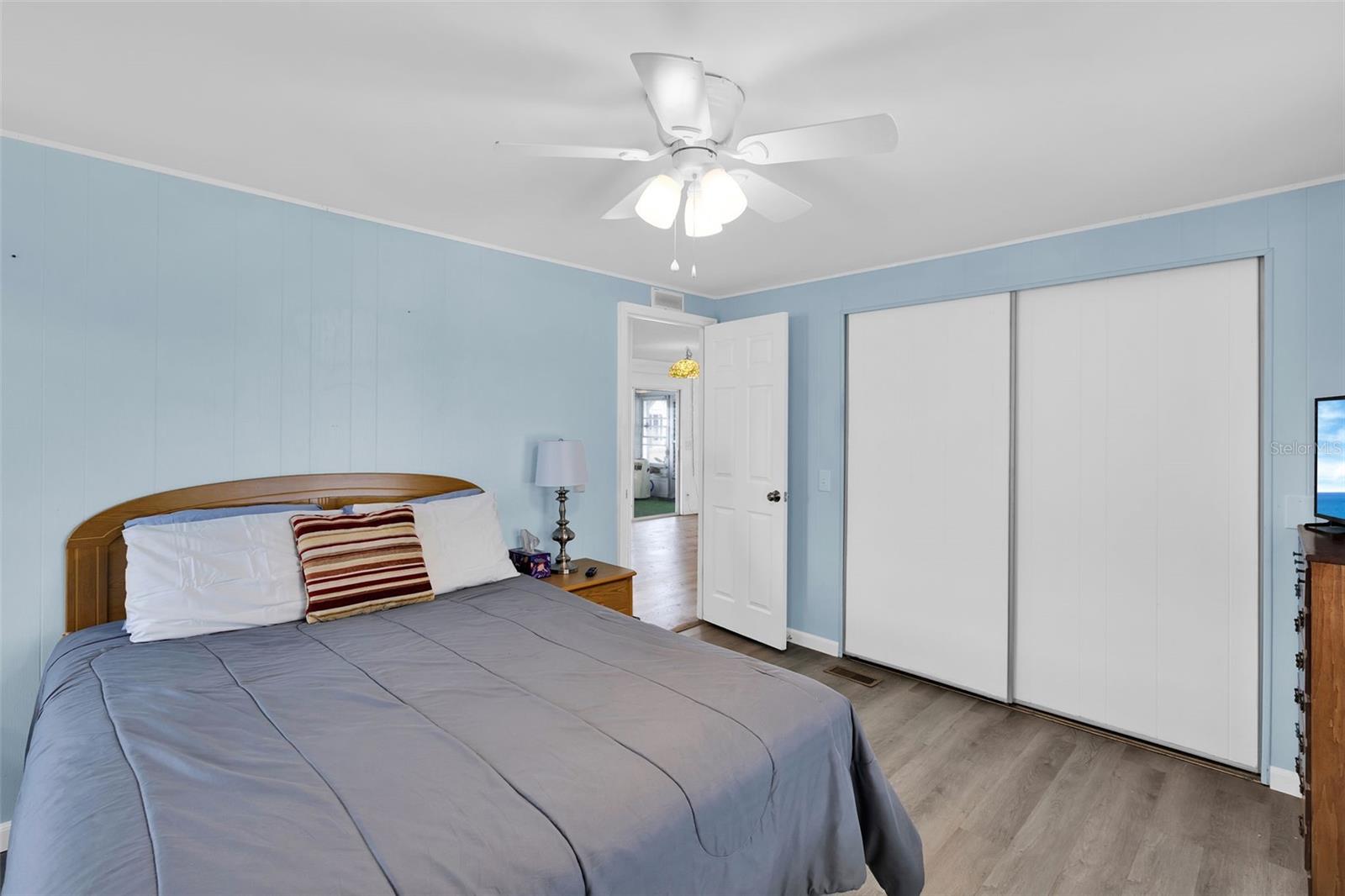 Image 17 of 79 For 329 La Costa