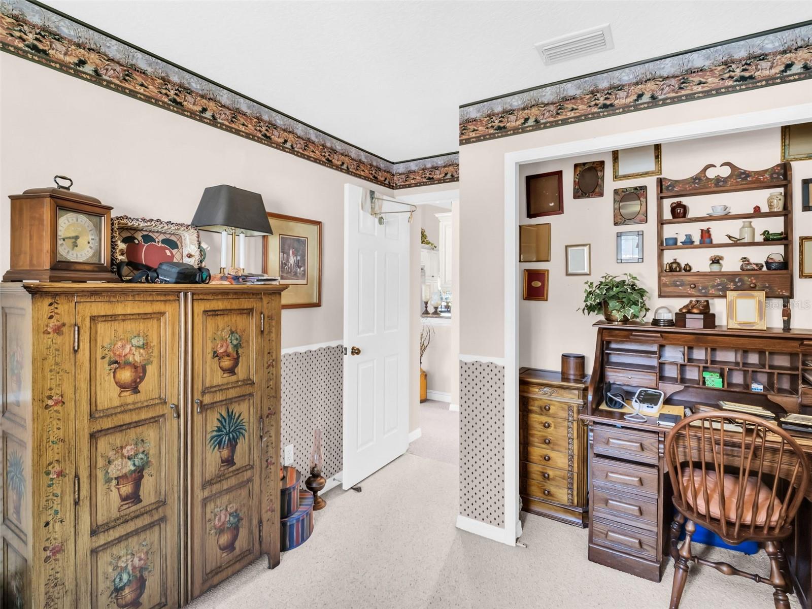 Image 25 of 56 For 1929 Wood Haven Street