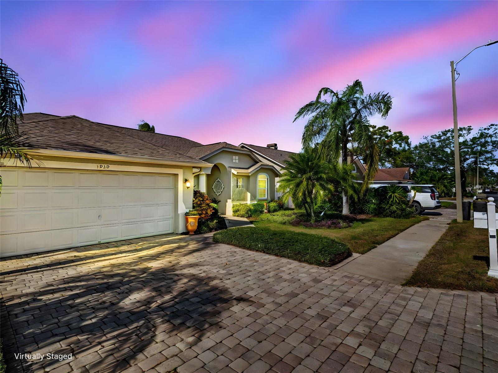 Image 39 of 56 For 1929 Wood Haven Street