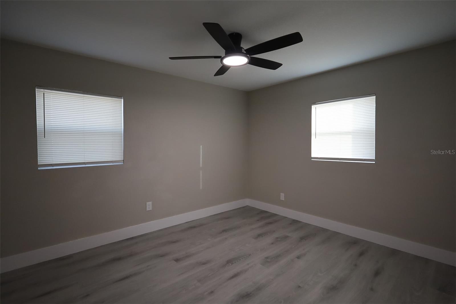 Image 19 of 32 For 2108 Annie Street