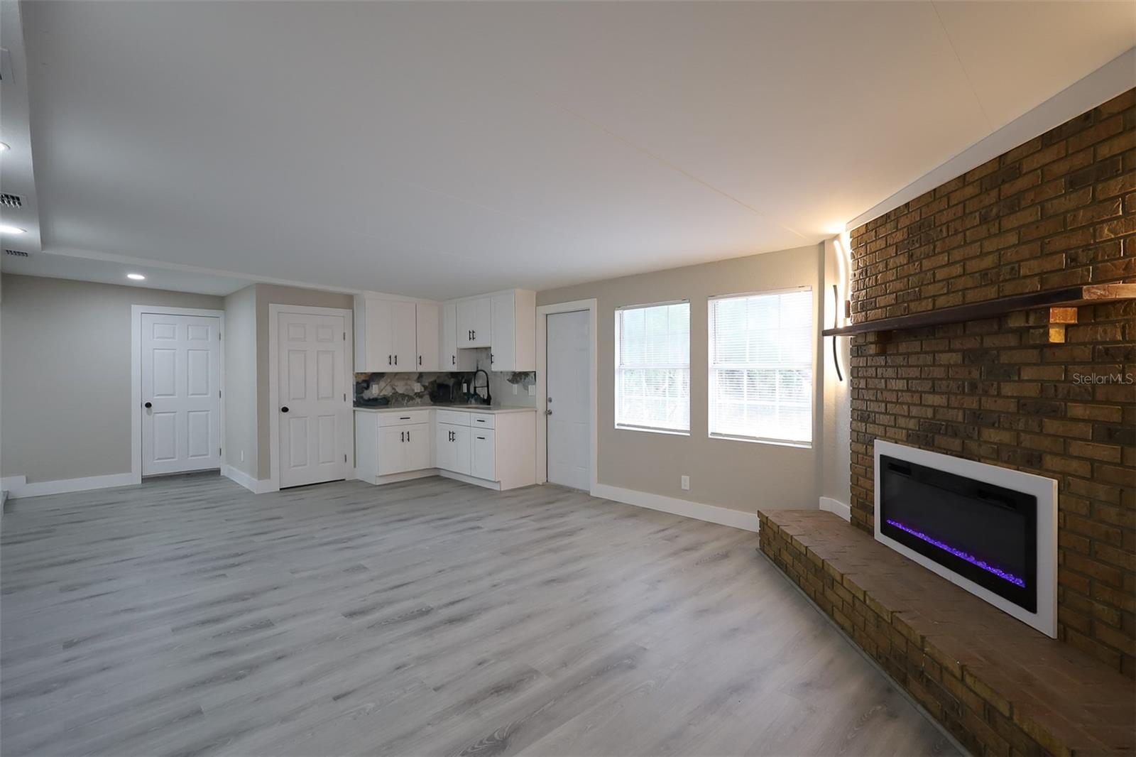 Image 25 of 32 For 2108 Annie Street