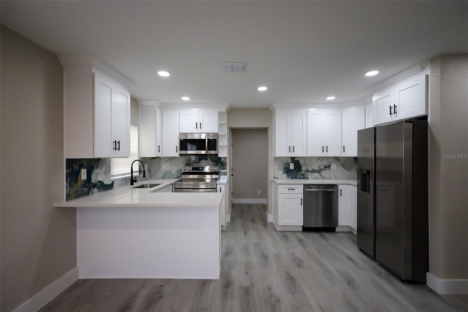 Image 8 of 32 For 2108 Annie Street