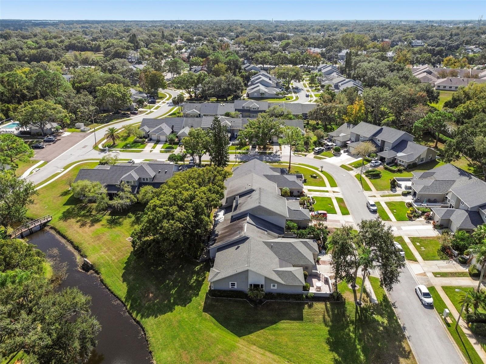 Image 44 of 58 For 349 Buckingham Place