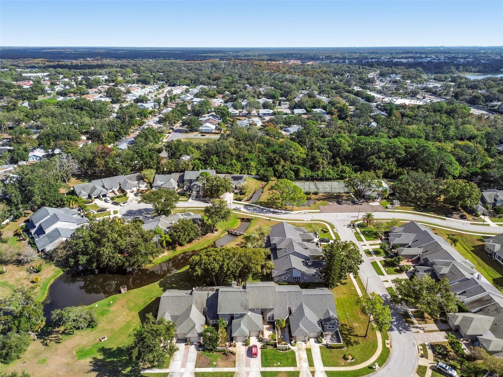 Image 50 of 58 For 349 Buckingham Place